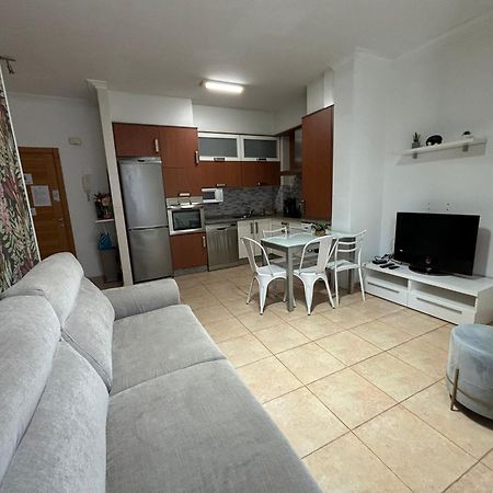 Alojamiento Rey Davina Apartment บิลาการ์เซีย เด อาโรว์ซา ภายนอก รูปภาพ