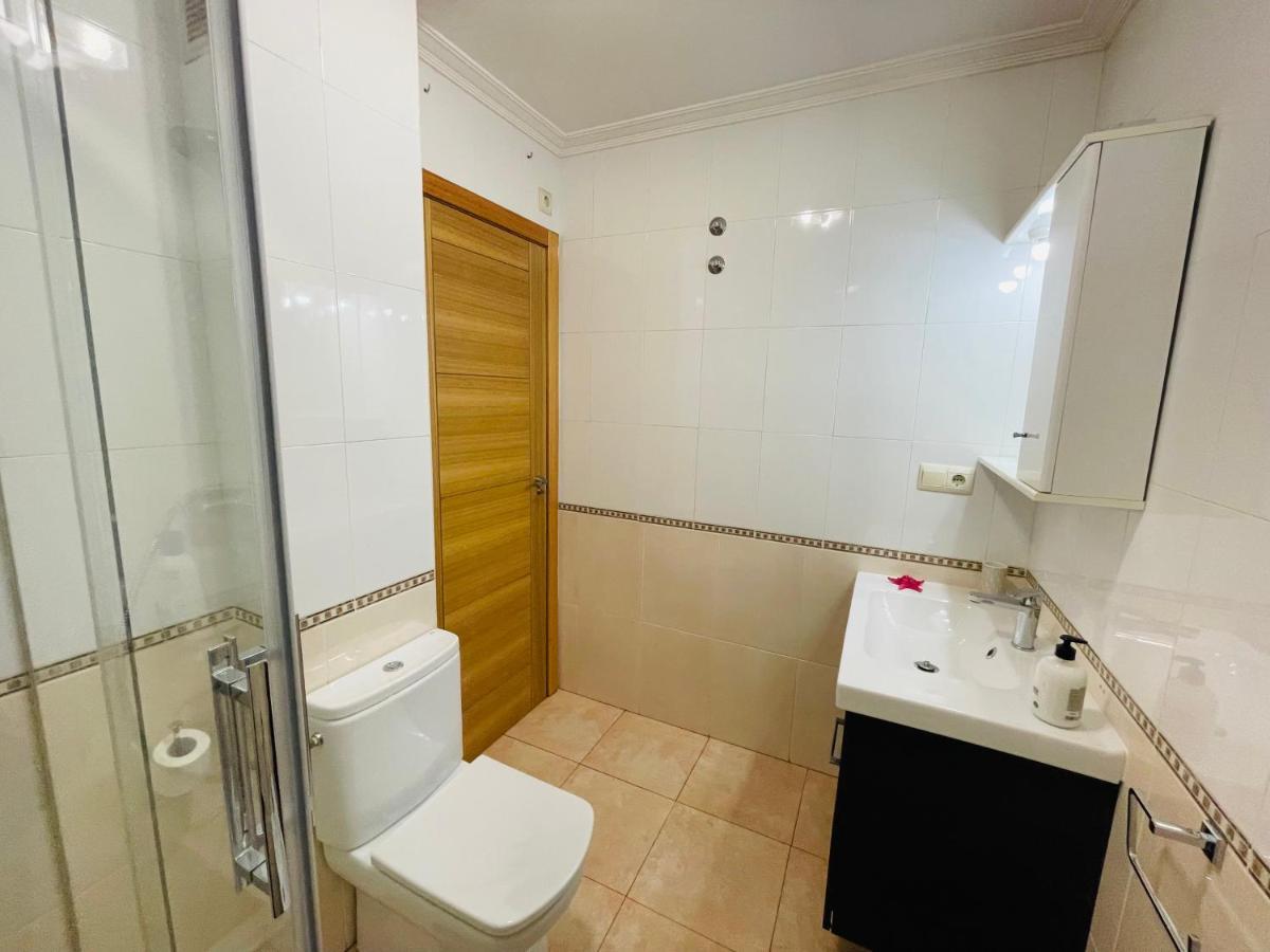 Alojamiento Rey Davina Apartment บิลาการ์เซีย เด อาโรว์ซา ภายนอก รูปภาพ